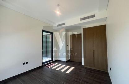 Townhouse - 4 - 3 for sale in Portofino - Damac Lagoons - Dubai
