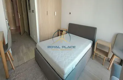 Apartment - Studio - 1 Bathroom for rent in Farhad Azizi Residence - Al Jaddaf - Dubai