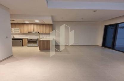 Townhouse - 3 - 4 for rent in Bloom Living - Zayed City (Khalifa City C) - Khalifa City - Abu Dhabi