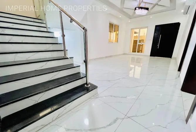 105112528 - Property Image 2