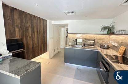 Villa - 3 - 3 for rent in Zulal 1 - Zulal - The Lakes - Dubai