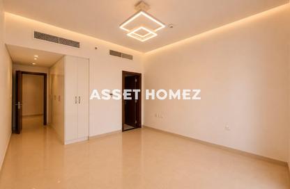 Apartment - 2 Bedrooms - 3 Bathrooms for rent in Kasco Residence - Jumeirah Garden City - Al Satwa - Dubai