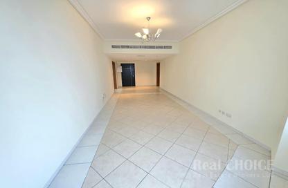 Apartment - 2 - 2 for rent in 21st Century Tower - Sheikh Zayed Road - Dubai Apartment - 2 - 2 for rent in 21st Century Tower - Sheikh Zayed Road - Dubai