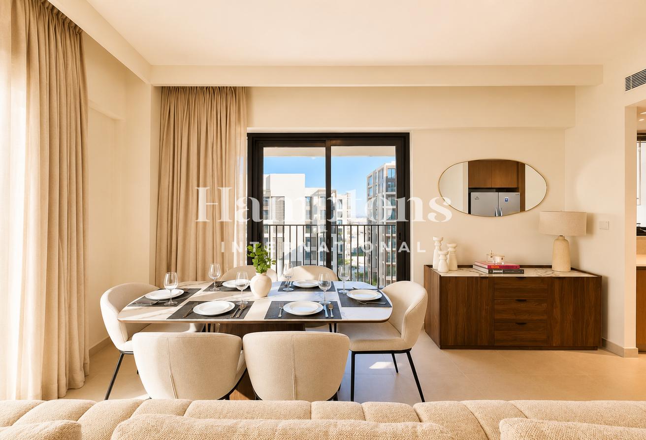 Luxury Furnished | Pool View | Premium Corner Unit photo 6
