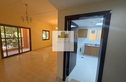 Apartment - 1 Bedroom - 1 Bathroom for rent in The Gardens Buildings - The Gardens - Dubai