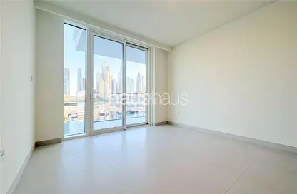 شقة - 2 غرف نوم - 3 حمامات للايجار في برج قصر الشاطئ 2 - إعمار بيتشفرونت - دبي هاربور - دبي