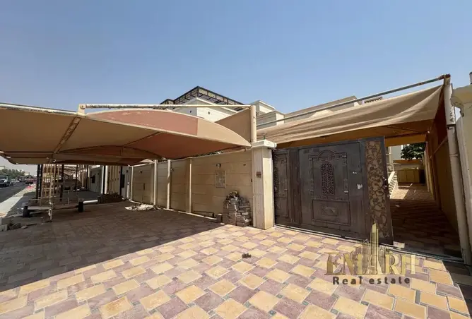 124731305 - Property Image 2