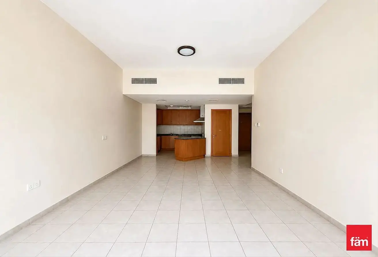 156929746 - Property Main Image