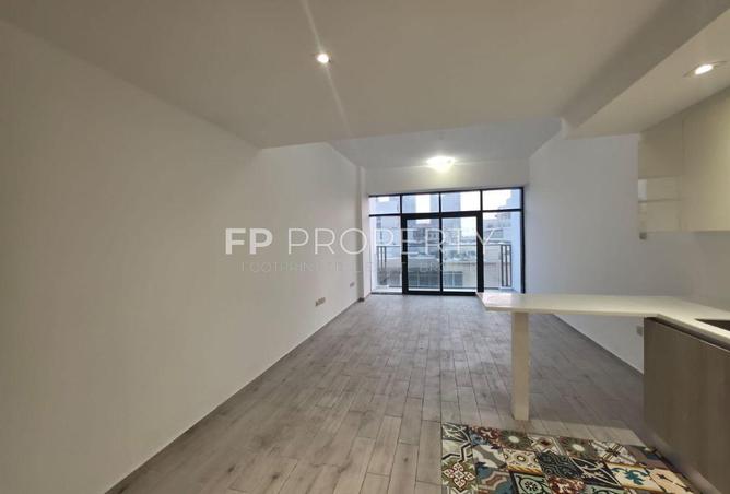 114601315 - Property Image 2