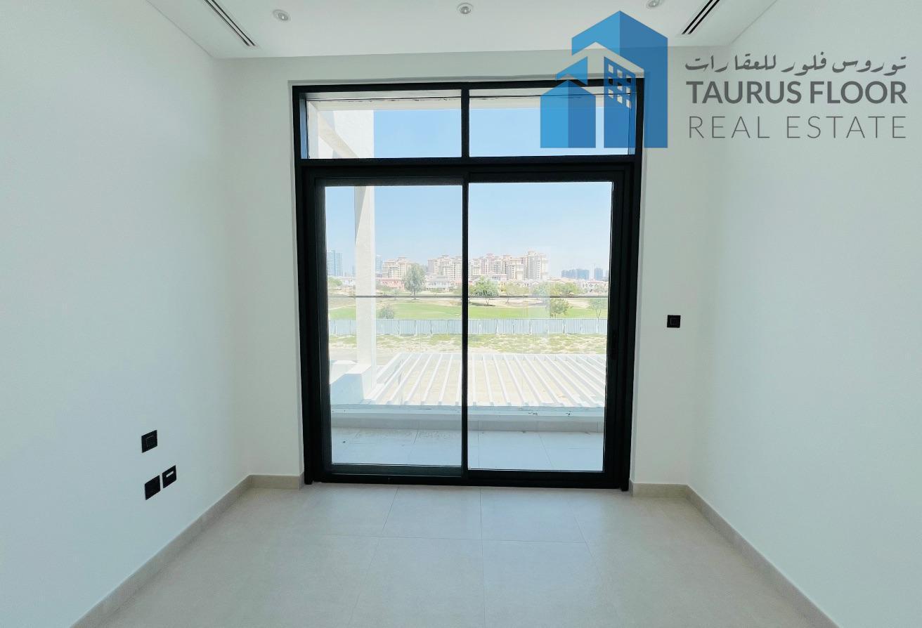Luxury 3 Bed Villa || Private Garden || Vacant Now photo 17