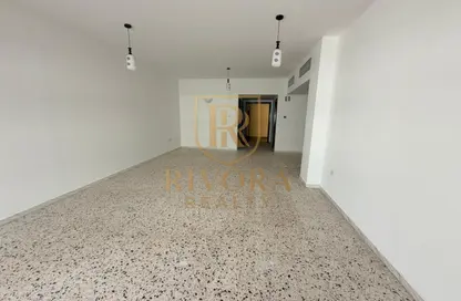 شقة - 2 غرف نوم - 2 حمامات للايجار في بناية ناسا - المرقبات - ديرة - دبي