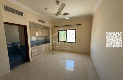 Apartment - Studio - 1 Bathroom for rent in Abna Saqer Building - Al Hamidiya 1 - Al Hamidiya - Ajman