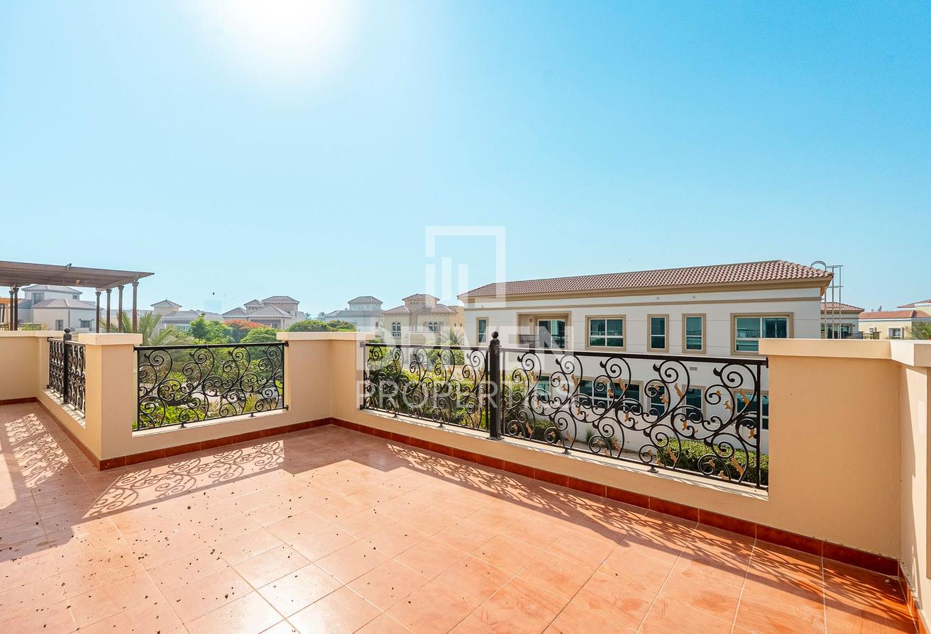 Single Row Villa with Basement | Spacious photo 9