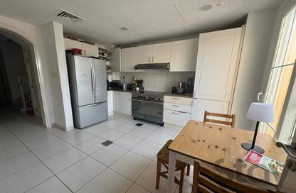 Villa - 3 Bedrooms - 3 Bathrooms for rent in Springs 11 - The Springs - Dubai