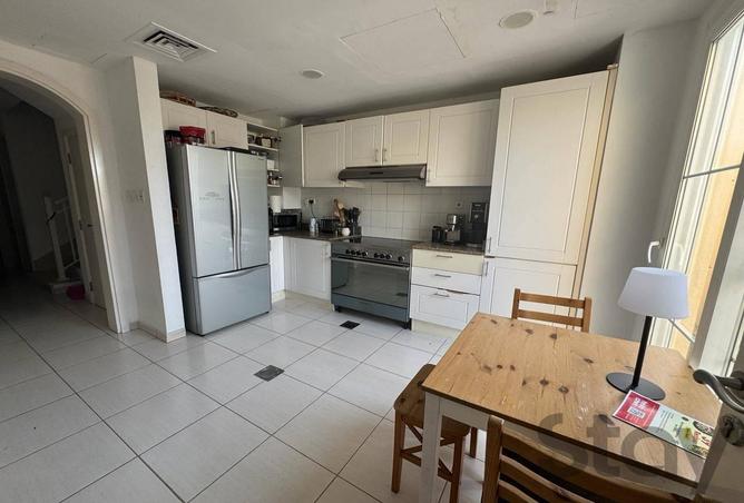 103681811 - Property Image 3