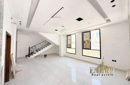 Townhouse - 5 Bedrooms - 6 Bathrooms for rent in Al Zaheya Gardens - Al Zahya - Ajman