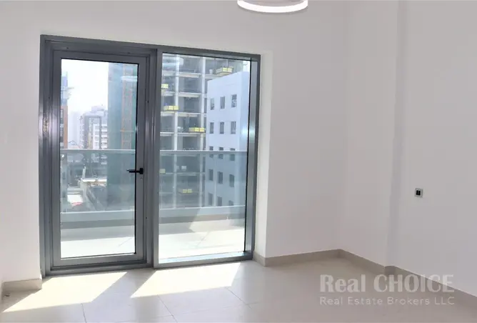 104218050 - Property Image 3