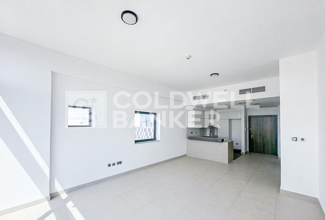 Spacius 1BR | Open views | Vacant