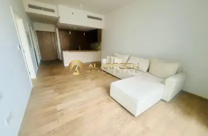 Apartment - 1 Bedroom - 2 Bathrooms for rent in Hamilton House - District 14 - Jumeirah Village Circle - Dubai