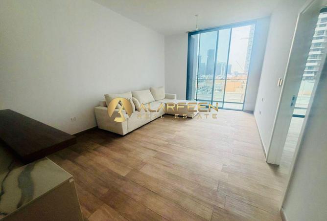 74253747 - Property Image 2