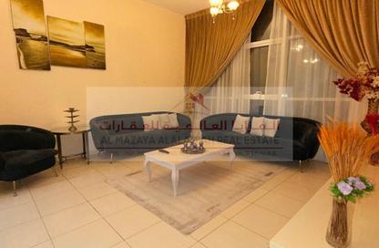 Apartment - 1 - 2 for rent in Palm Tower 1 - Palm Towers - Al Majaz - Sharjah