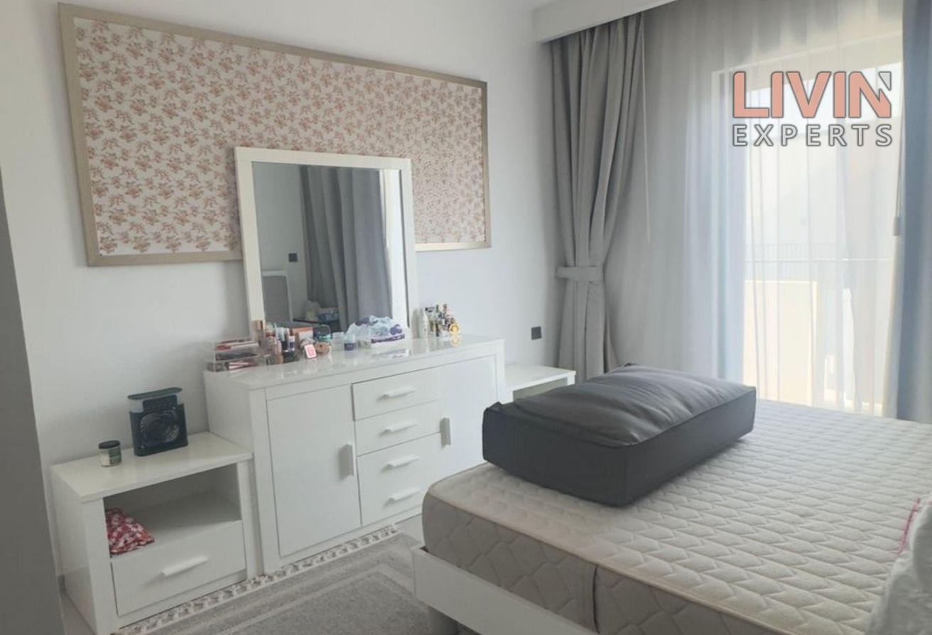 Furnished 3BR | Type 3 Middle | Ready to Move photo 9