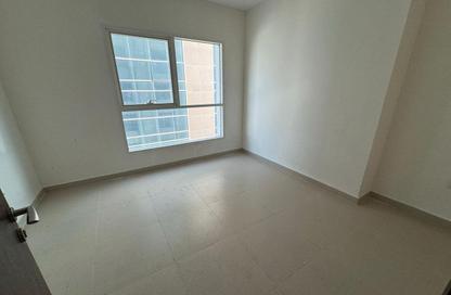 Apartment - 3 Bedrooms - 4 Bathrooms for rent in Al Majaz Pearl - Al Majaz 2 - Al Majaz - Sharjah