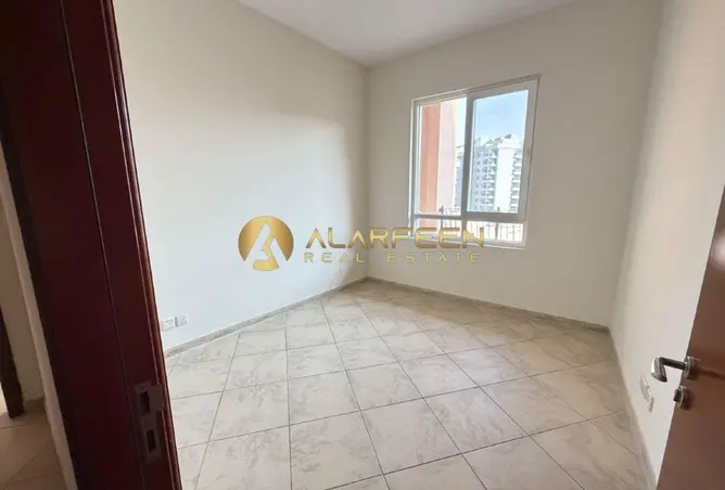 107313778 - Property Image 3