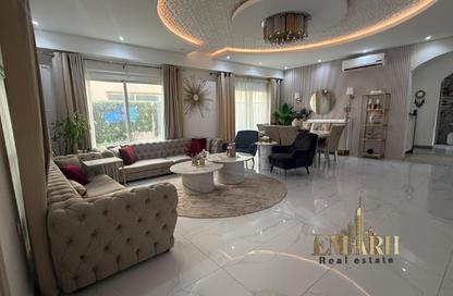 عمارة بالكامل - 7+ - 7+ للايجار في فلل المرينا ام القوين - مارينا أم القيوين - أم القيوين