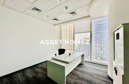 مكتب - استوديو - 3 حمامات للايجار في بوابة الخليج - الخليج التجاري - دبي
