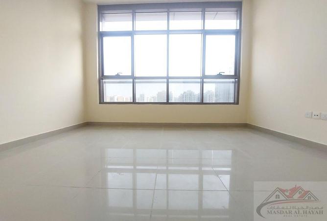 103710194 - Property Image 3