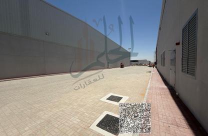 Warehouse - Studio - 4 Bathrooms for rent in Al Sajaa Industrial - Al Sajaa - Sharjah