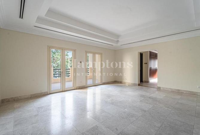 54403752 - Property Image 2