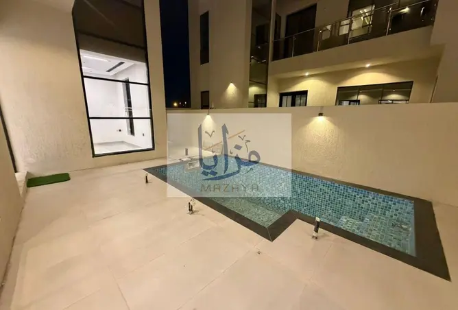 156907242 - Property Image 2