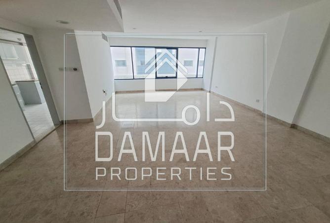 122482570 - Property Main Image