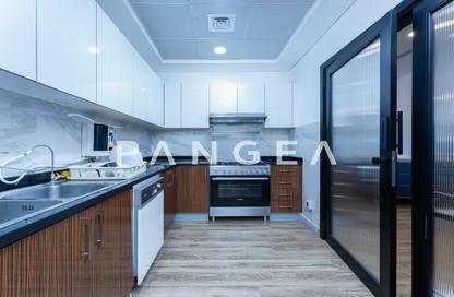 Apartment - 2 Bedrooms - 3 Bathrooms for rent in Marina Arcade Tower - Dubai Marina - Dubai