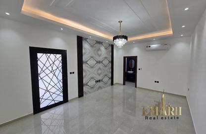Villa - 5 Bedrooms - 7 Bathrooms for rent in Al Helio 2 - Al Helio - Ajman