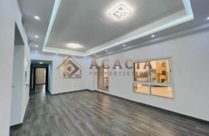 Apartment - 2 Bedrooms - 3 Bathrooms for sale in Al Thamam 55 - Al Thamam - Remraam - Dubai Apartment - 2 Bedrooms - 3 Bathrooms for sale in Al Thamam 55 - Al Thamam - Remraam - Dubai