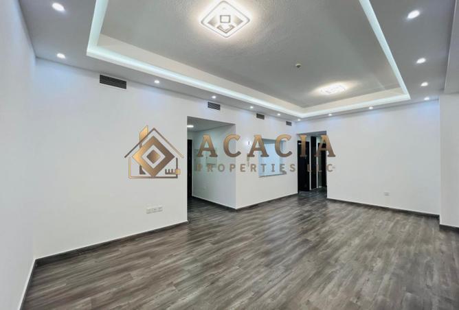 92696923 - Property Image 2