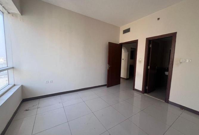 56966380 - Property Image 3