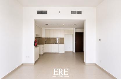 Apartment - 2 Bedrooms - 2 Bathrooms for rent in Hayat Boulevard 1A - Hayat Boulevard 1 - Hayat Boulevard - Town Square - Dubai