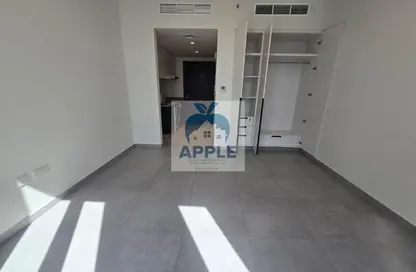 Apartment - Studio - 1 Bathroom for rent in East Village - Aljada - Sharjah