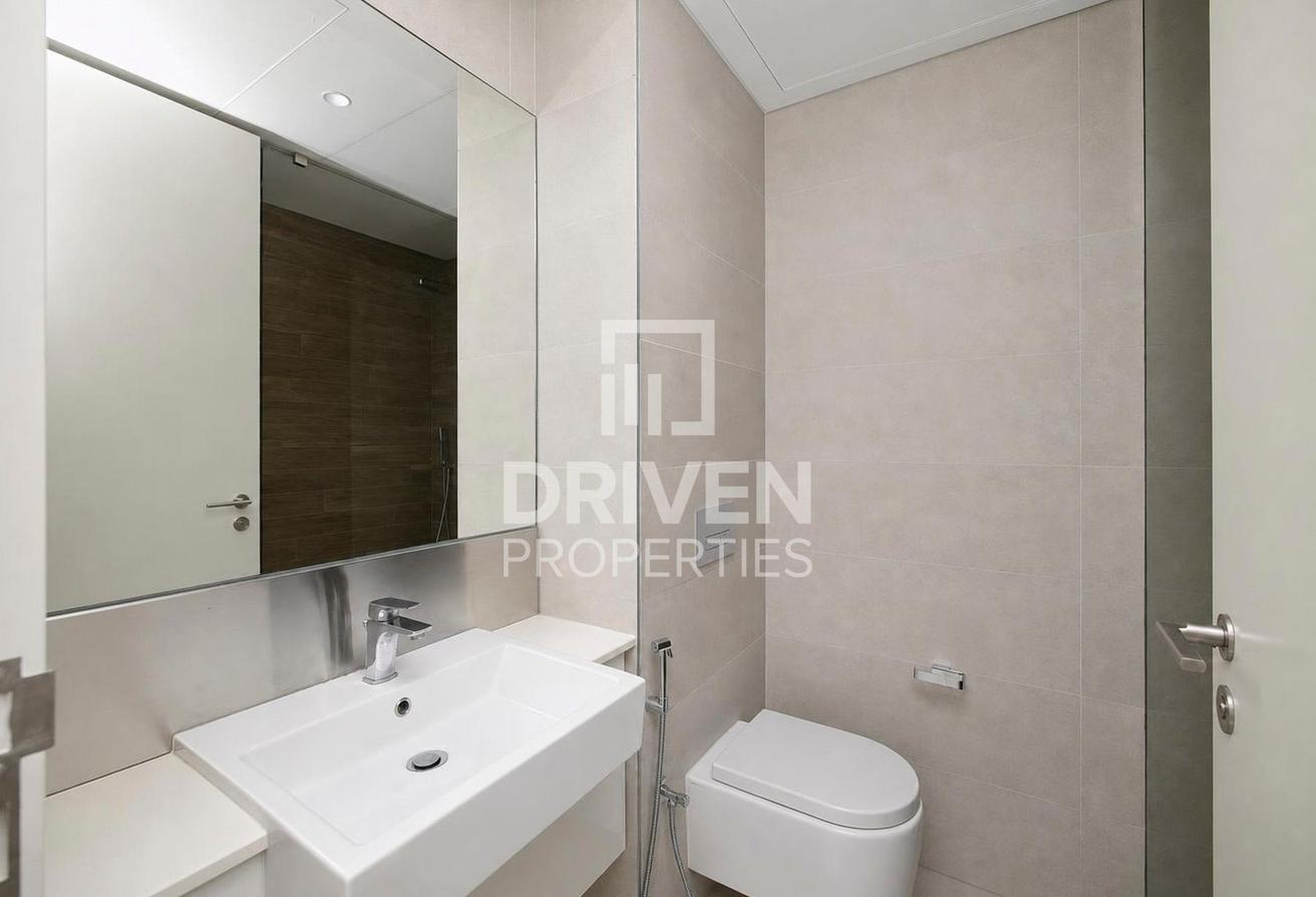 Fully Furnished | High Floor | Flexible Cheques photo 20