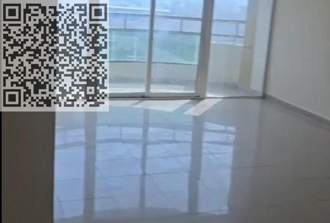 2 BR Apartment in Horizon Towers with Water View