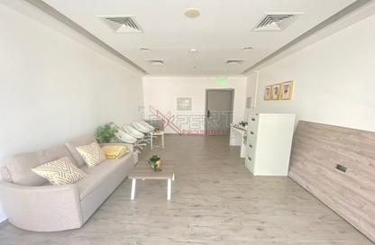 Office Space - Studio - 1 Bathroom for rent in Tamani Art Tower - Business Bay - Dubai