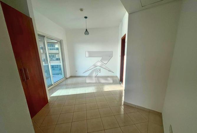 100830536 - Property Image 2