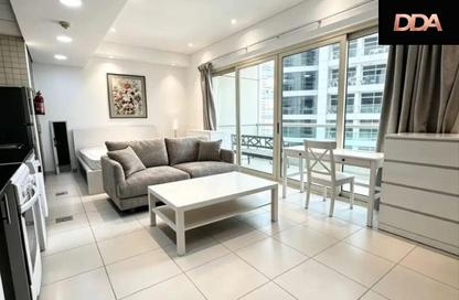 Apartment - Studio - 1 Bathroom for rent in The Royal Oceanic - Dubai Marina - Dubai Apartment - Studio - 1 Bathroom for rent in The Royal Oceanic - Dubai Marina - Dubai