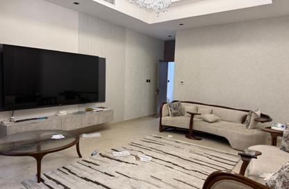 Villa - 5 - 6 for sale in Al Zaheya Gardens - Al Zahya - Ajman