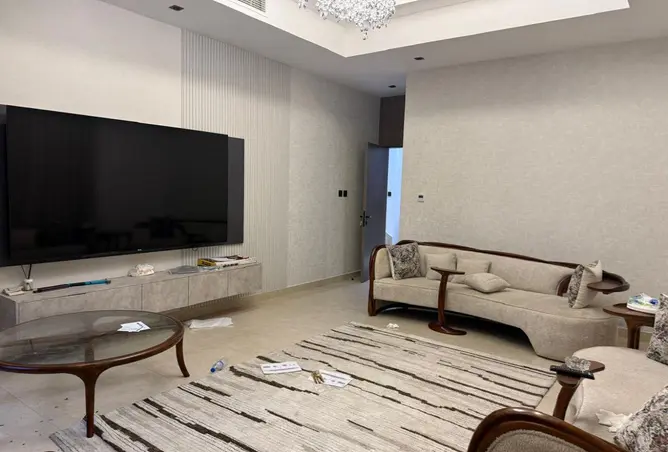155580341 - Property Image 2