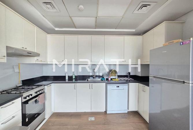 75028330 - Property Image 3